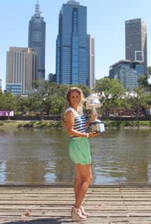 Victoria Azarenka feet photo thumbnail