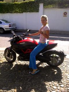 Victoria Azarenka feet photo thumbnail