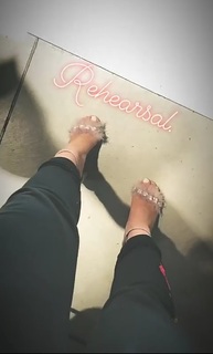 Victoria Baldesarra feet photo 19
