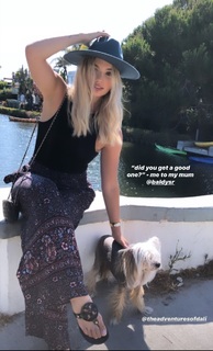 Victoria Baldesarra feet photo 6