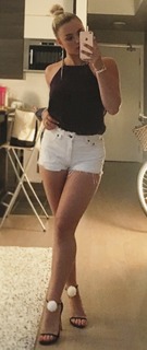 Victoria Baldesarra feet photo 4