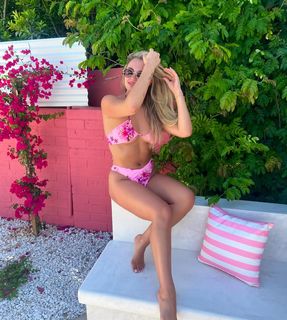 Victoria Baldesarra feet photo 19
