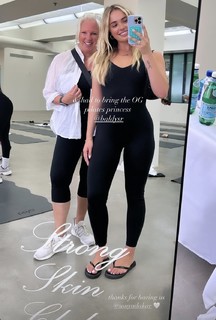 Victoria Baldesarra feet photo 16