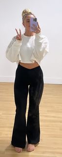 Victoria Baldesarra feet photo 6
