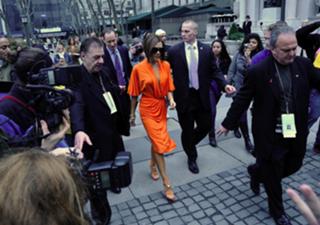 Victoria Beckham feet photo thumbnail