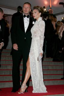 Victoria Beckham feet photo thumbnail