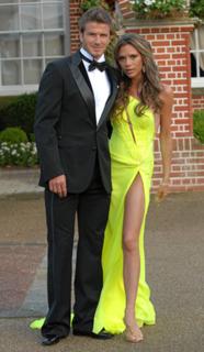 Victoria Beckham feet photo thumbnail