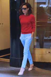 Victoria Beckham feet photo thumbnail