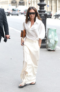 Victoria Beckham feet photo thumbnail