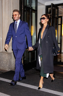 Victoria Beckham feet photo thumbnail