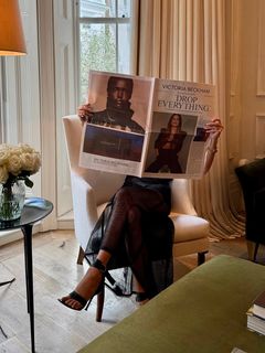 Victoria Beckham feet photo thumbnail