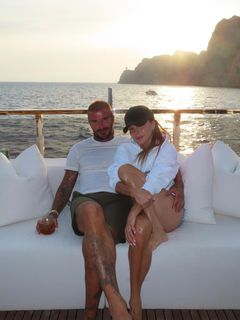 Victoria Beckham feet photo 12