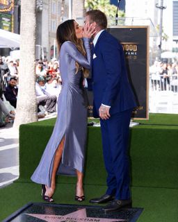 Victoria Beckham feet photo 9