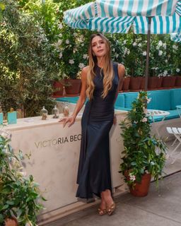 Victoria Beckham feet photo 1