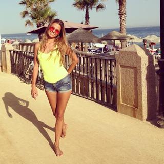 Victoria Bonya feet photo thumbnail