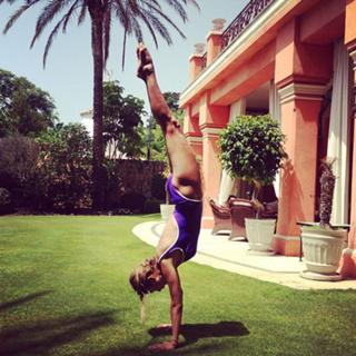 Victoria Bonya feet photo thumbnail