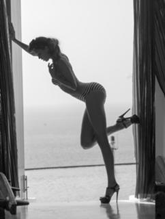 Victoria Bonya feet photo thumbnail