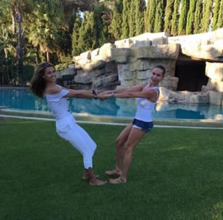 Victoria Bonya feet photo thumbnail