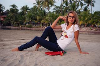 Victoria Bonya feet photo thumbnail