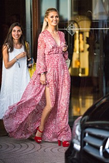 Victoria Bonya feet photo thumbnail