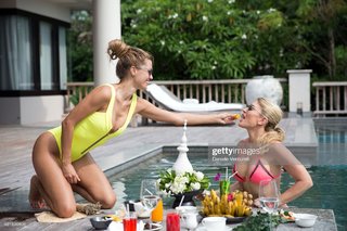 Victoria Bonya feet photo thumbnail