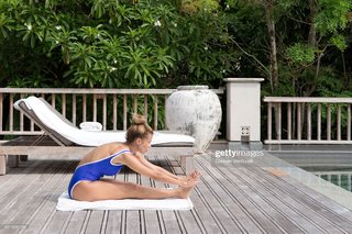 Victoria Bonya feet photo thumbnail