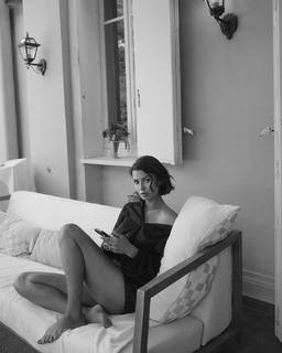 Victoria Bonya feet photo thumbnail