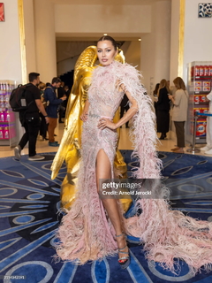 Victoria Bonya feet photo thumbnail