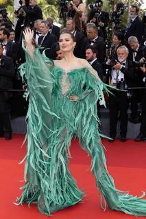 Victoria Bonya feet photo thumbnail