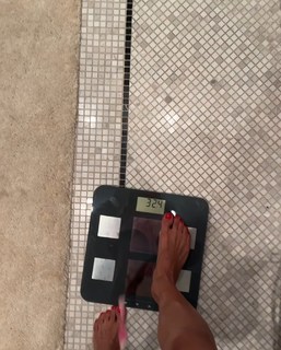 Victoria Bonya feet photo thumbnail