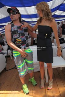 Victoria Bonya feet photo thumbnail