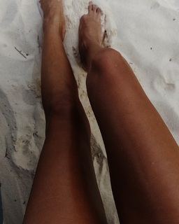 Victoria Bonya feet photo thumbnail