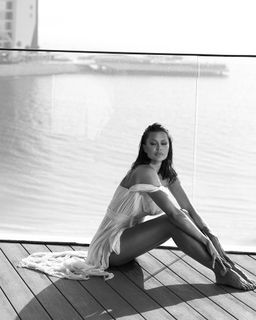 Victoria Bonya feet photo thumbnail