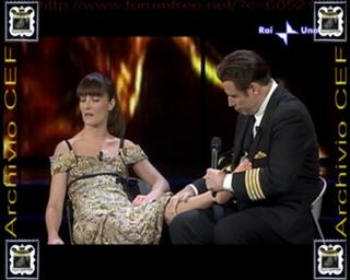 Victoria Cabello feet photo 9