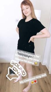 Victoria Clay feet photo 20