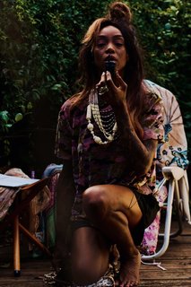 Victoria Crawford feet photo thumbnail