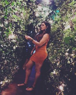 Victoria Gonzalez feet photo thumbnail