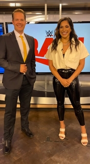 Victoria Gonzalez feet photo thumbnail