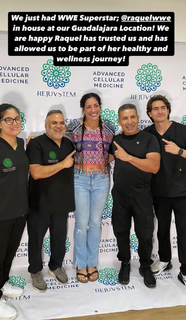 Victoria Gonzalez feet photo thumbnail