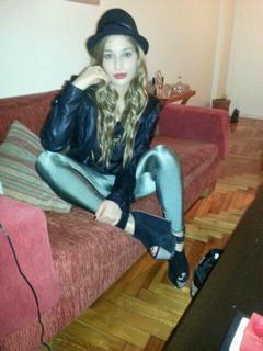 Victoria Irouleguy feet photo 4