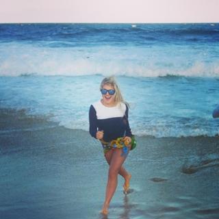 Victoria Irouleguy feet photo 7