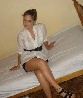 Victoria Irouleguy feet photo 3