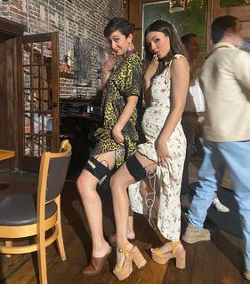 Victoria Justice feet photo thumbnail