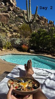 Victoria Justice feet photo 2