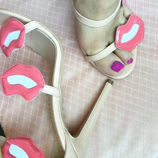 Victoria Koblenko feet photo 2
