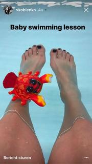 Victoria Koblenko feet photo 8