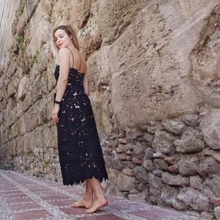 Victoria Koblenko feet photo 3