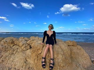 Victoria Koblenko feet photo 11