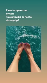 Victoria Koblenko feet photo 1