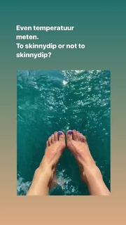 Victoria Koblenko feet photo 20